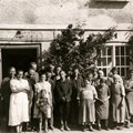 Die „Gärtnereitruppe“ - Foto um 1950; Fotoarchiv Schwäbisches Bildungszentrum Irsee