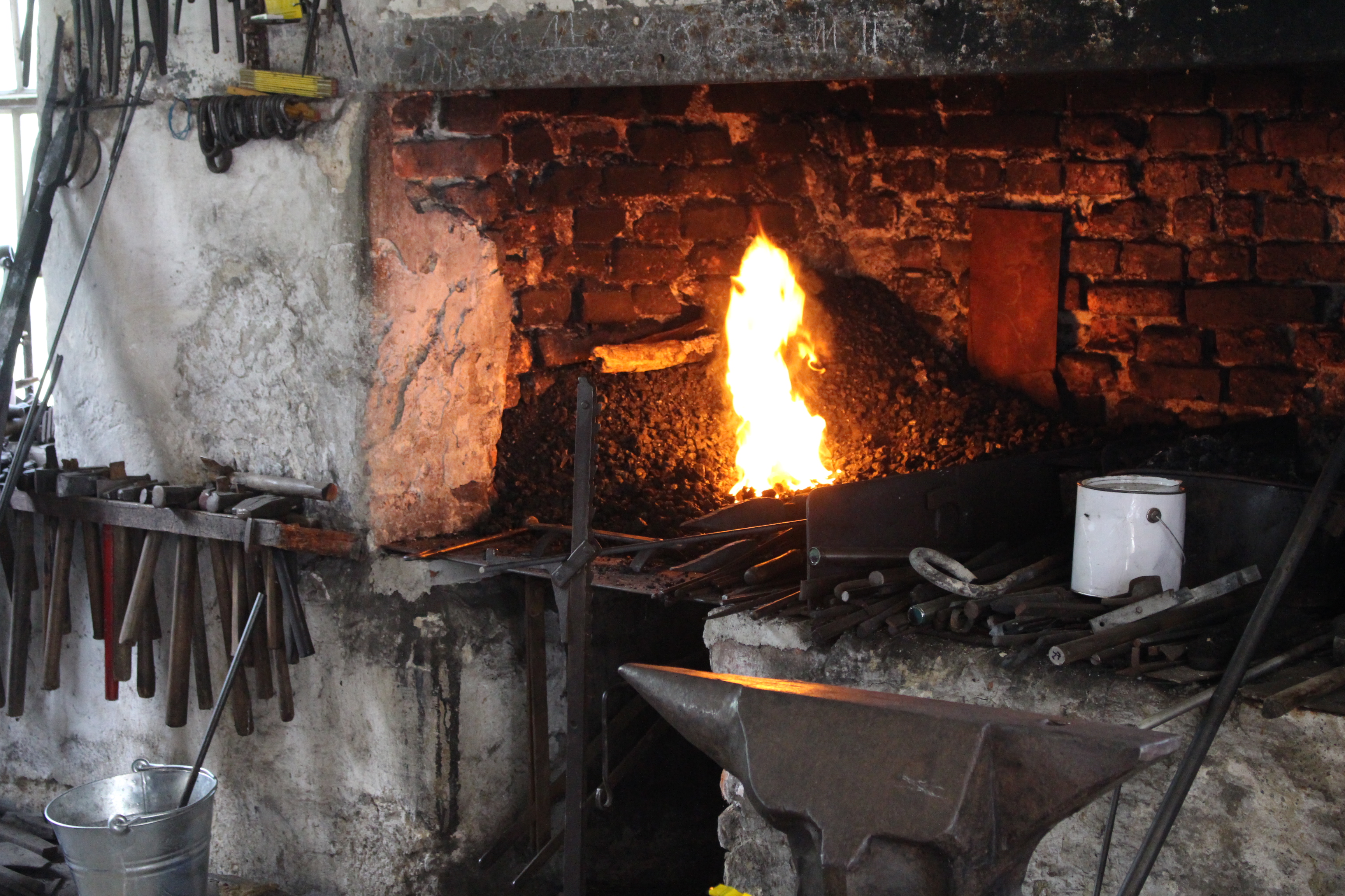 Heiße Eisen im Erlebnis-Museum Hammerschmiede Naichen am 15.09.2024