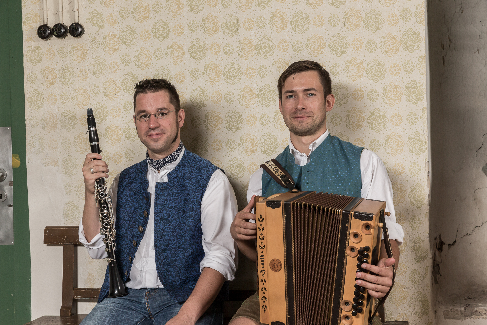 Musizieren im Gasthaus Bäurle in Türkheim - Die Beratungsstelle für Volksmusik lädt ein zur „Wirtshausakademie“