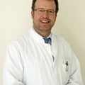 Dr. Karel Frasch, Ärztlicher Direktor des Bezirkskrankenhauses (BKH) Donauwörth