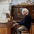 Roland Götz an der Irseer Balthasar-Freiwiß-Orgel